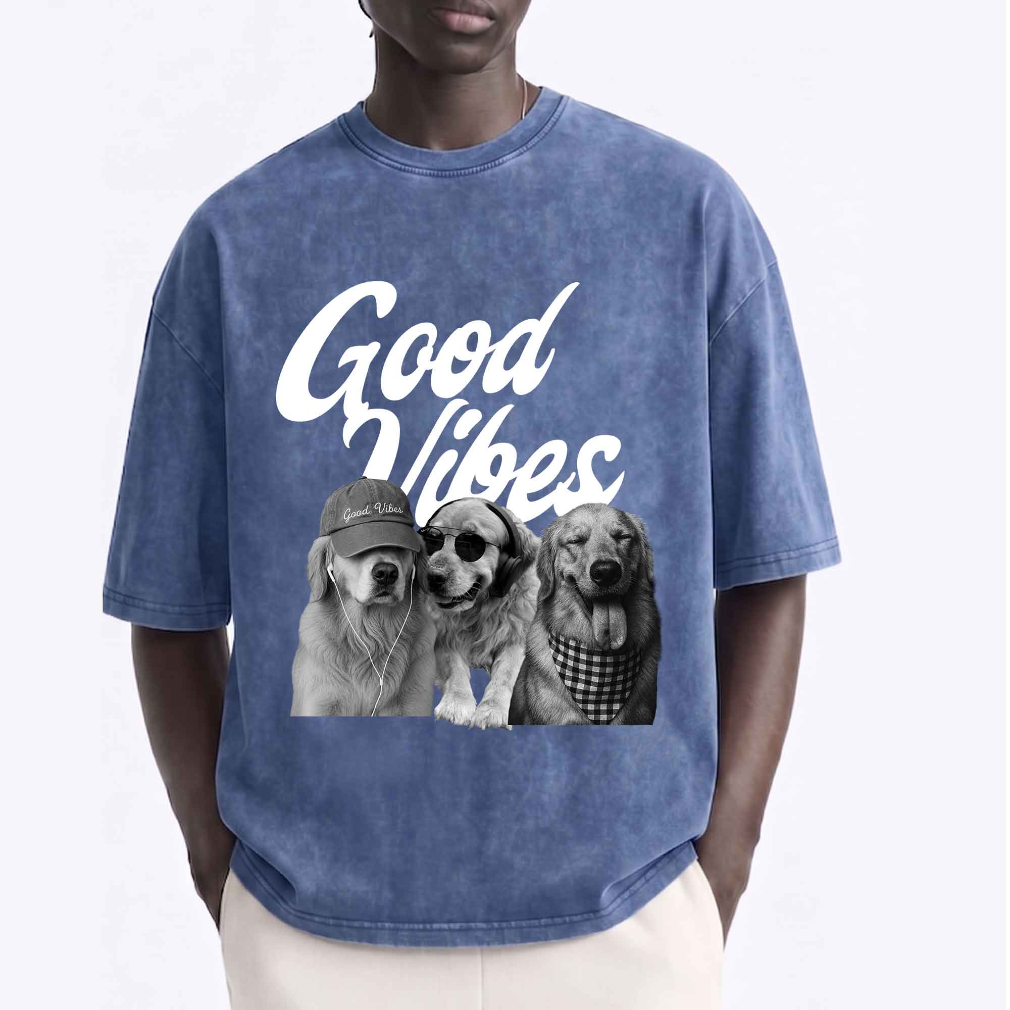 Funny Golden Retriever "Good Vibes"  T-Shirt
