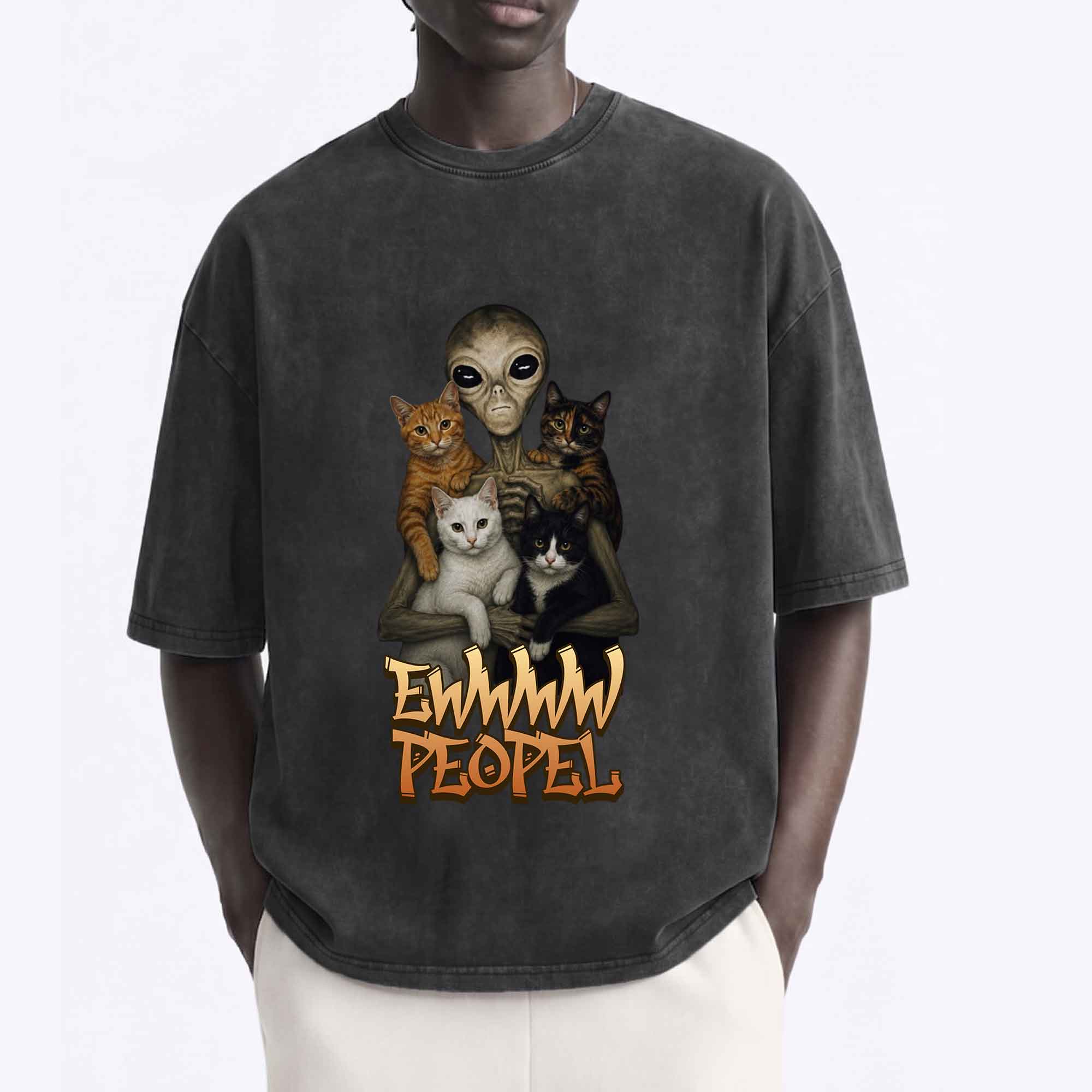 Vintage  Alien "Ewwww People" Cats Graphic T-Shirt