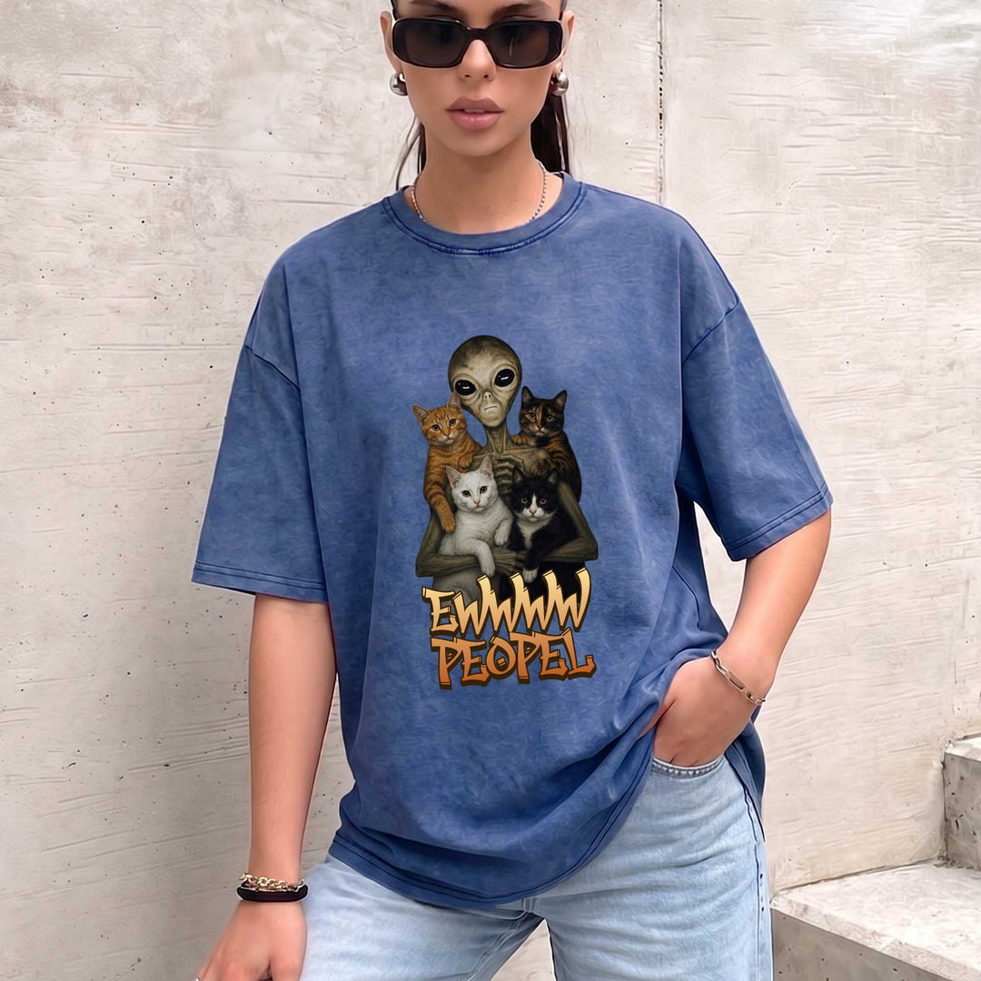 Vintage  Alien "Ewwww People" Cats Graphic T-Shirt
