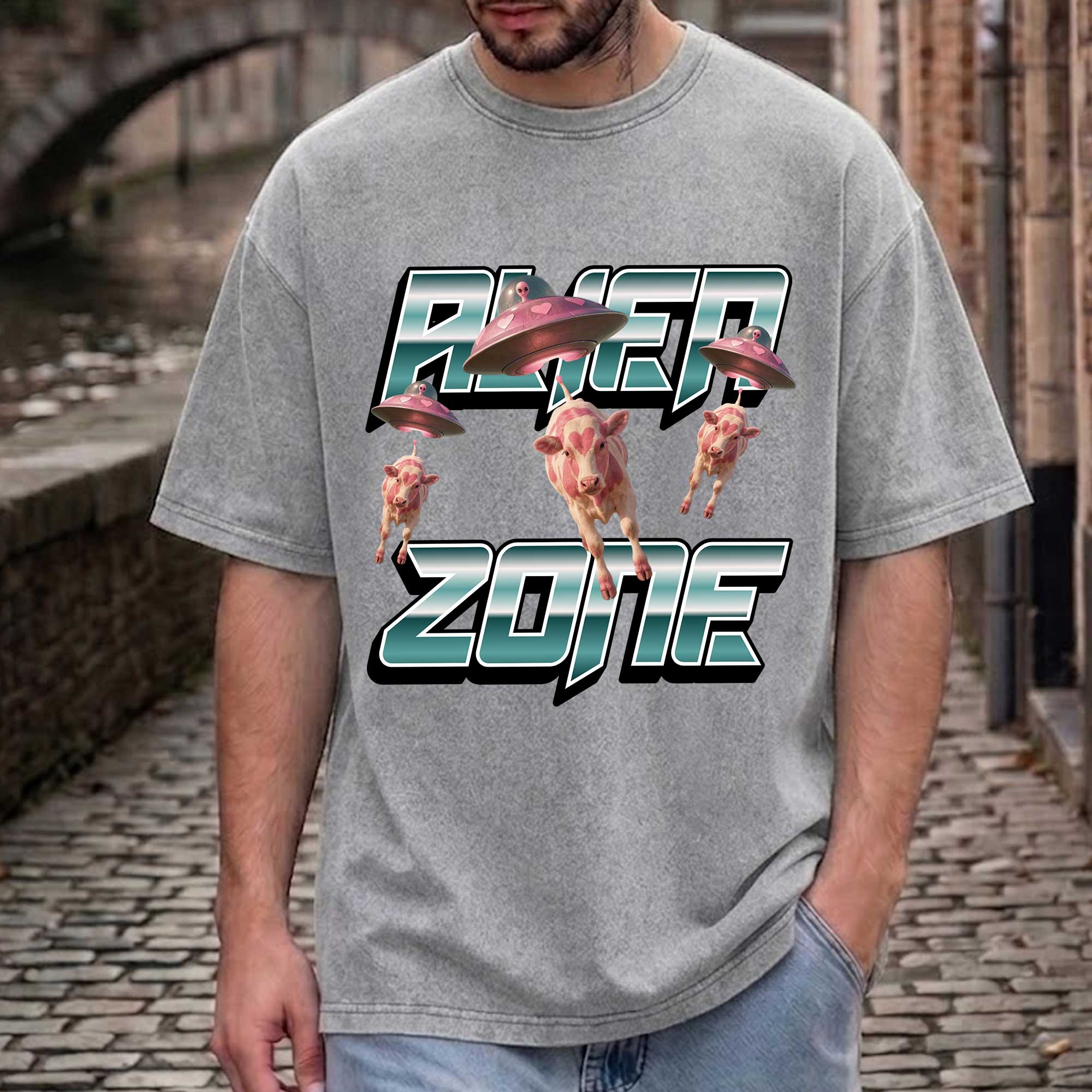 Funny Alien UFO Abduction "Alien Zone" Cows  T-Shirt