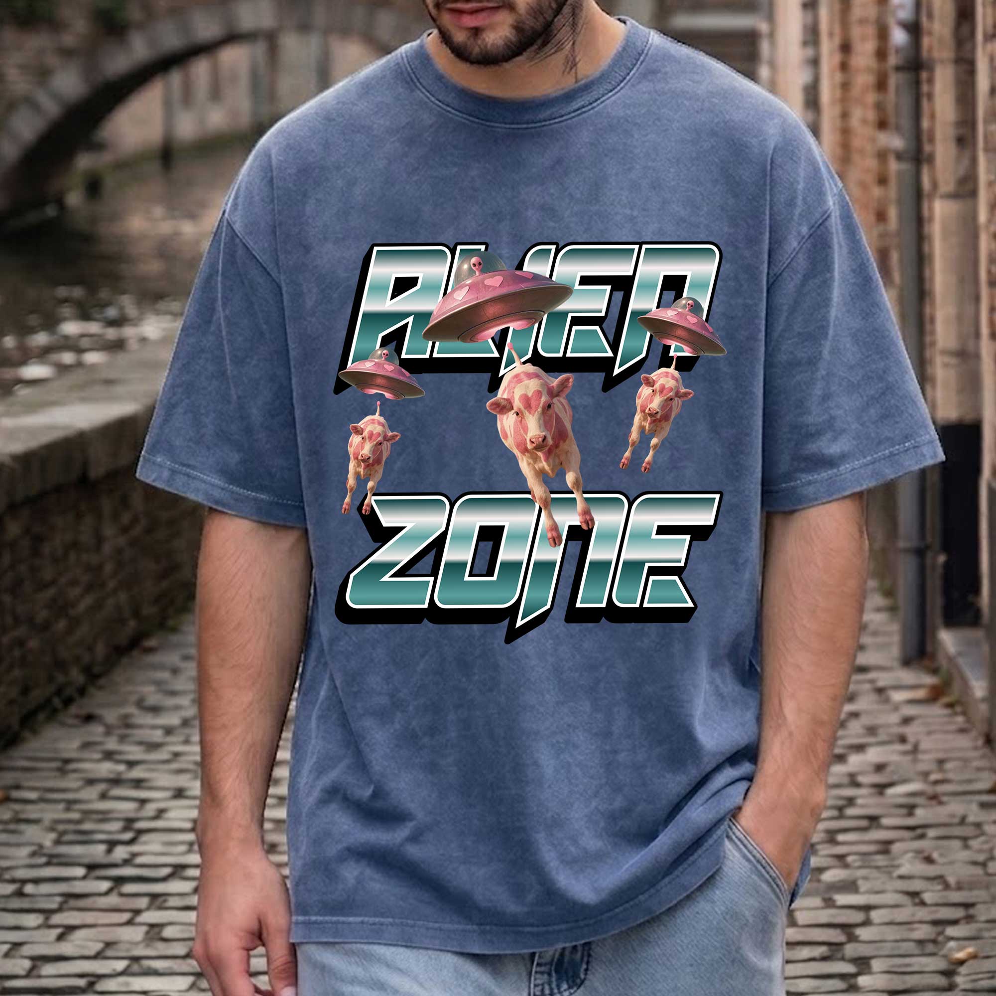 Funny Alien UFO Abduction "Alien Zone" Cows  T-Shirt