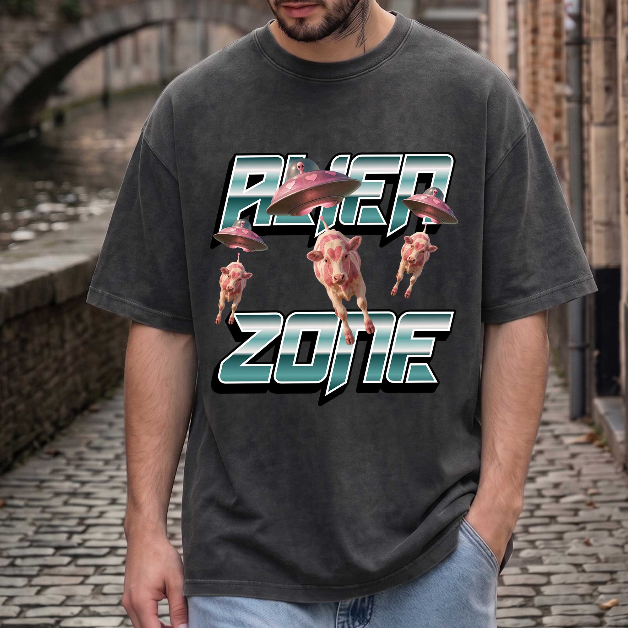Funny Alien UFO Abduction "Alien Zone" Cows  T-Shirt