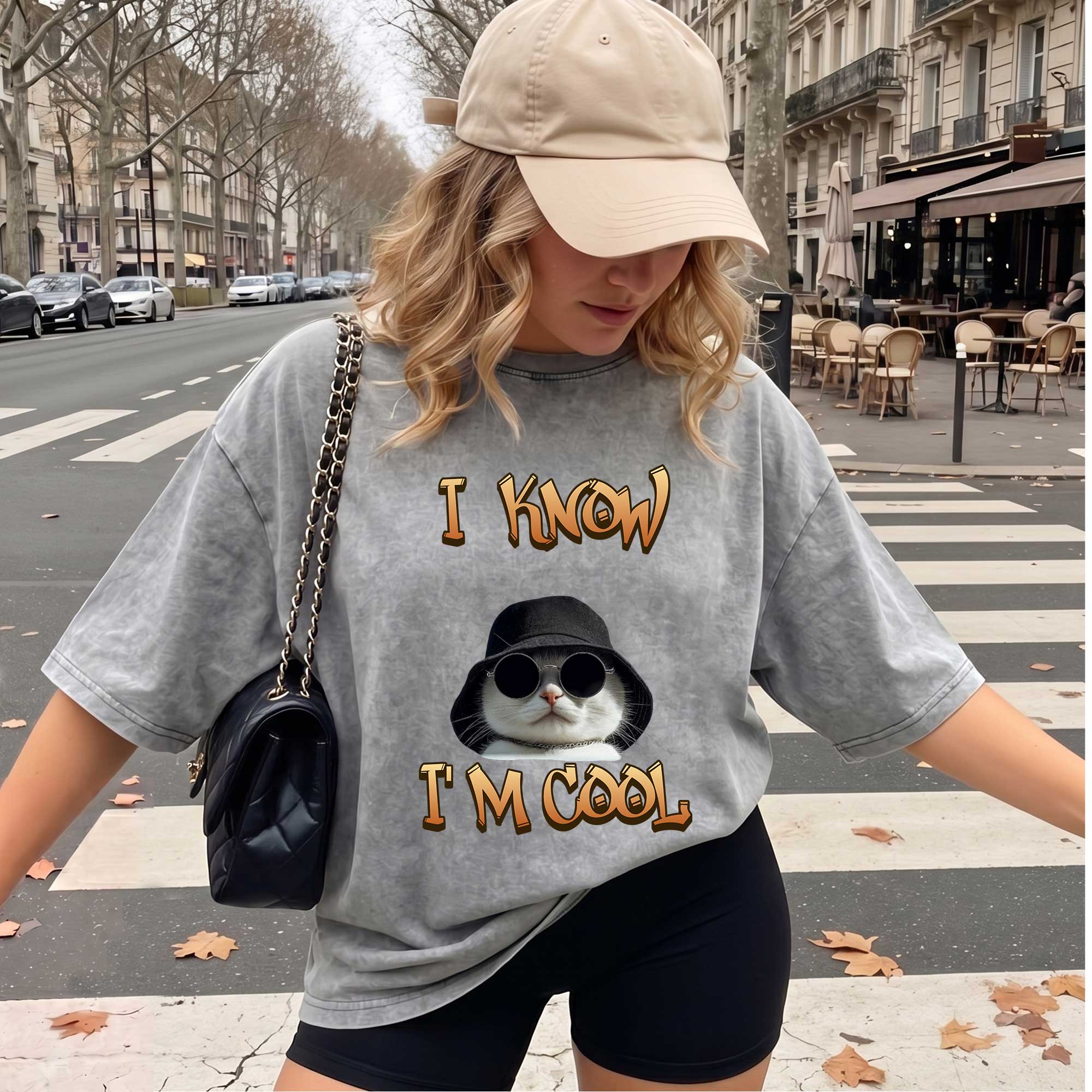 Funny Cat "I Know I'M COOL" Graphic T-Shirt
