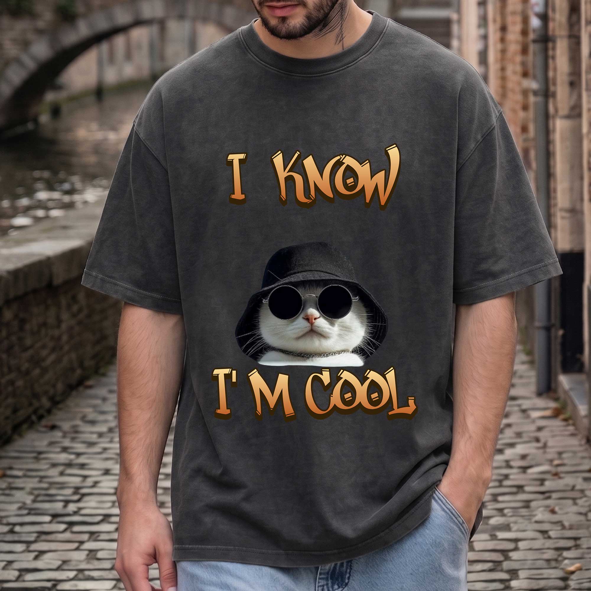 Funny Cat "I Know I'M COOL" Graphic T-Shirt