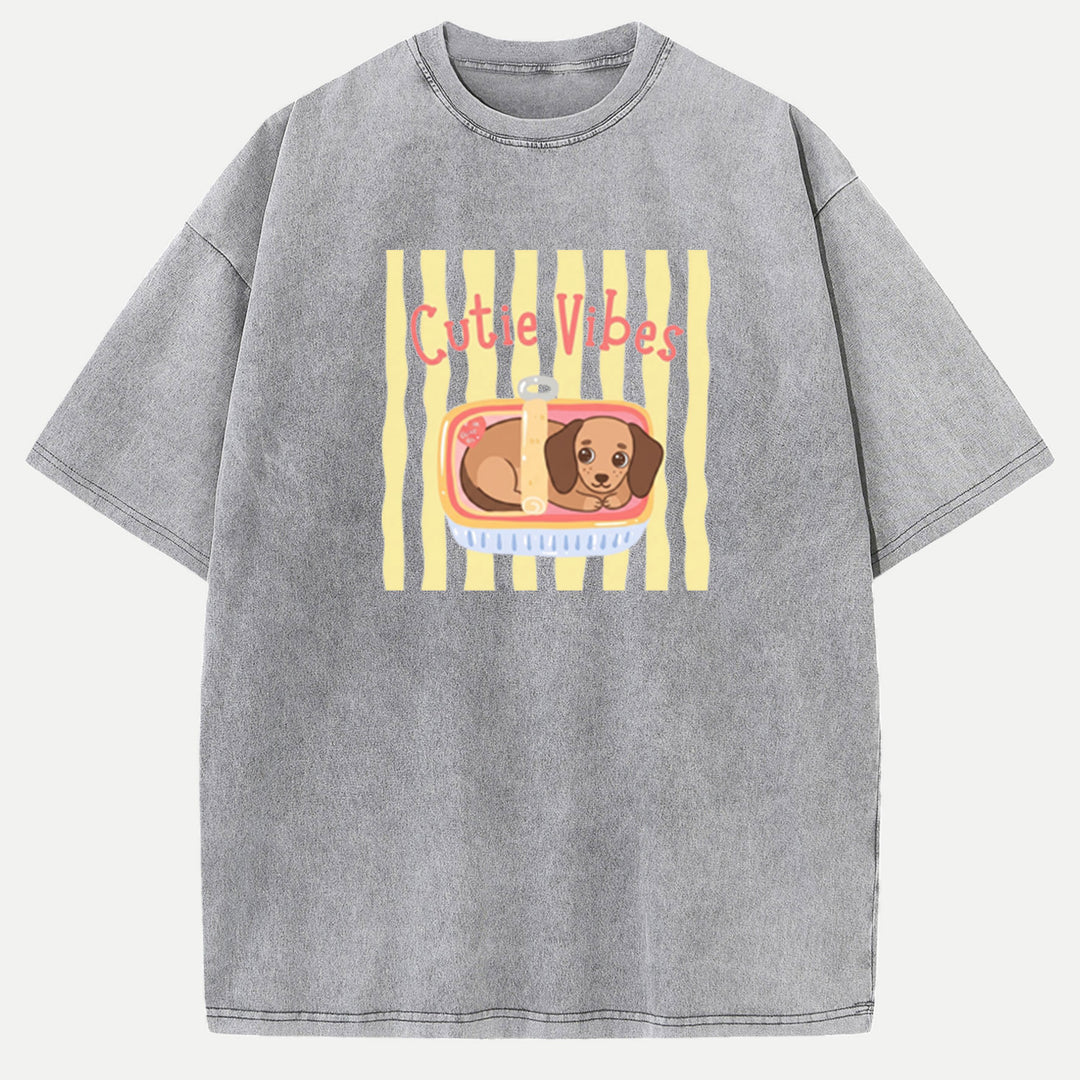 Cutie Vibes Dachshund T-Shirt