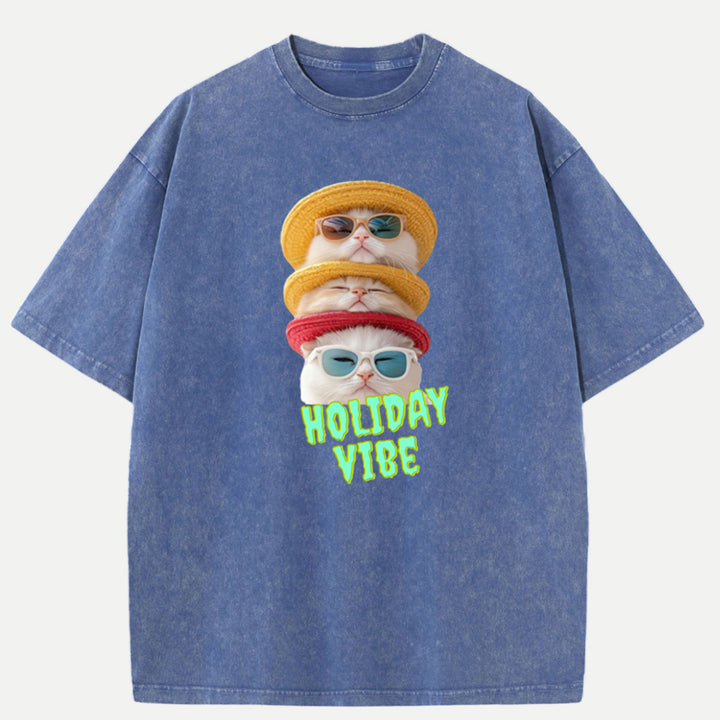 Holiday Vibe Cat T-Shirt