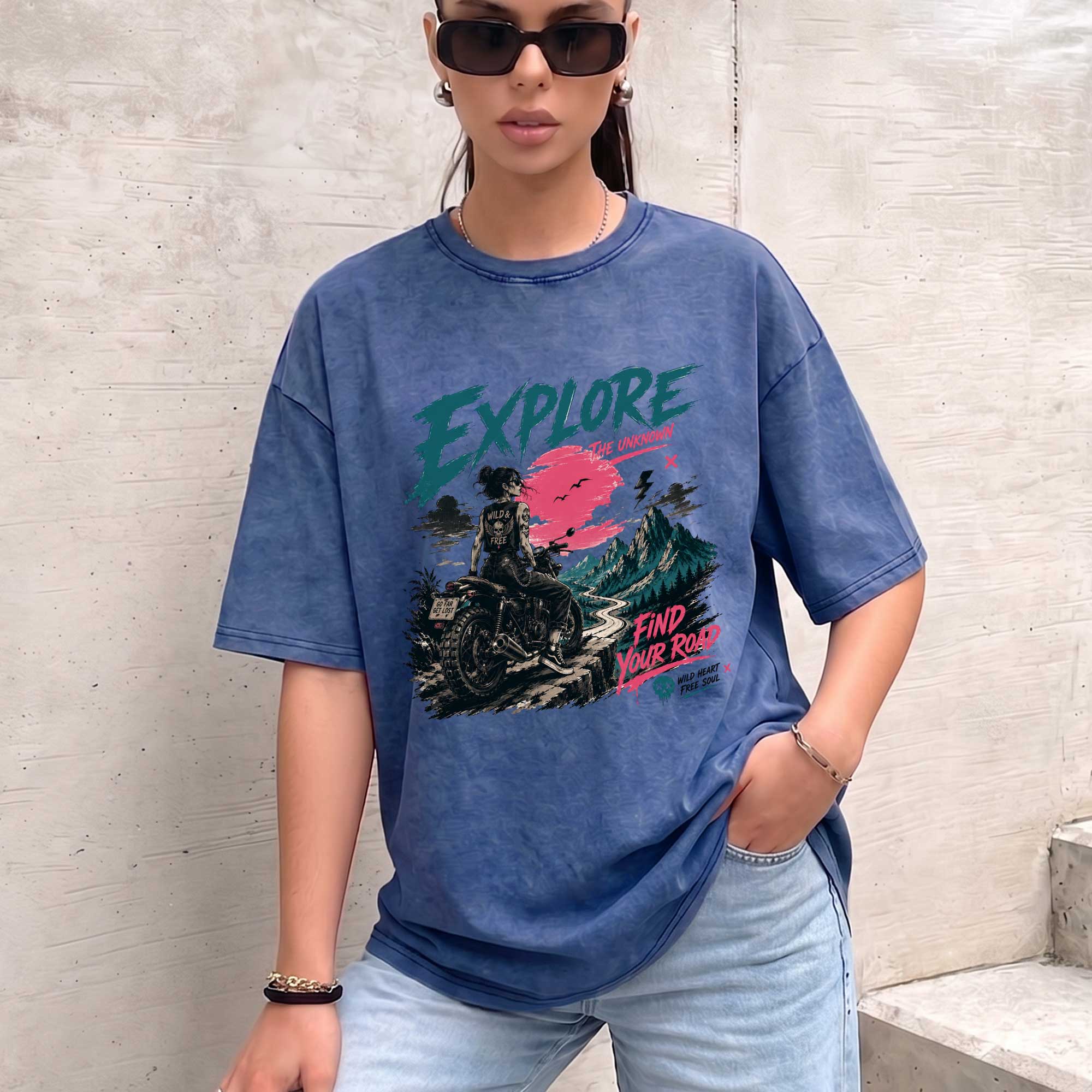 Vintage Explore Biker Graphic T-shirt